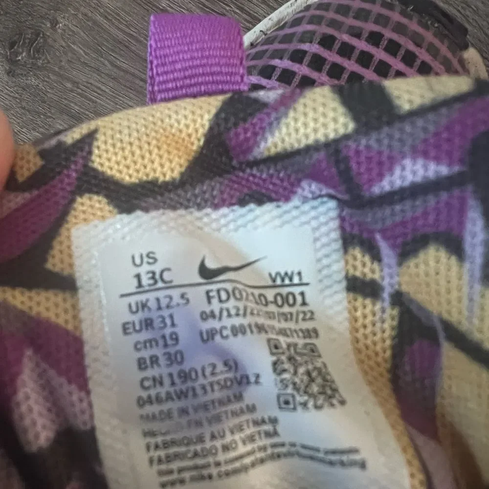 Nike LeBron Witness 7 'Lakers' Kids size 13 C